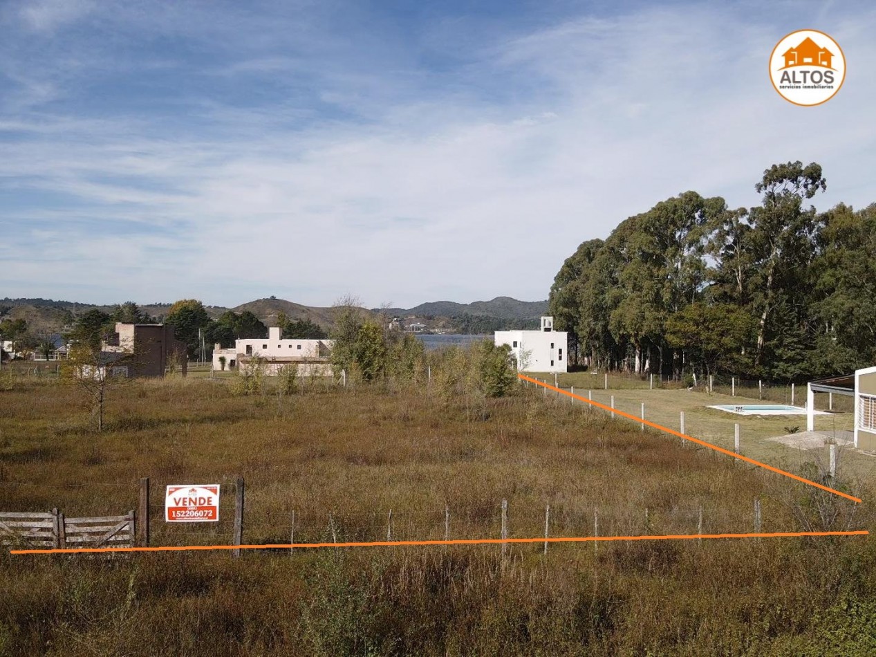 TRES TERRENOS JUNTOS 3.514M2-ESQUINA-A 100 MTS LAGO LOS MOLINOS. POTRERO DE GARAY-CORDOBA-ESCRITURA