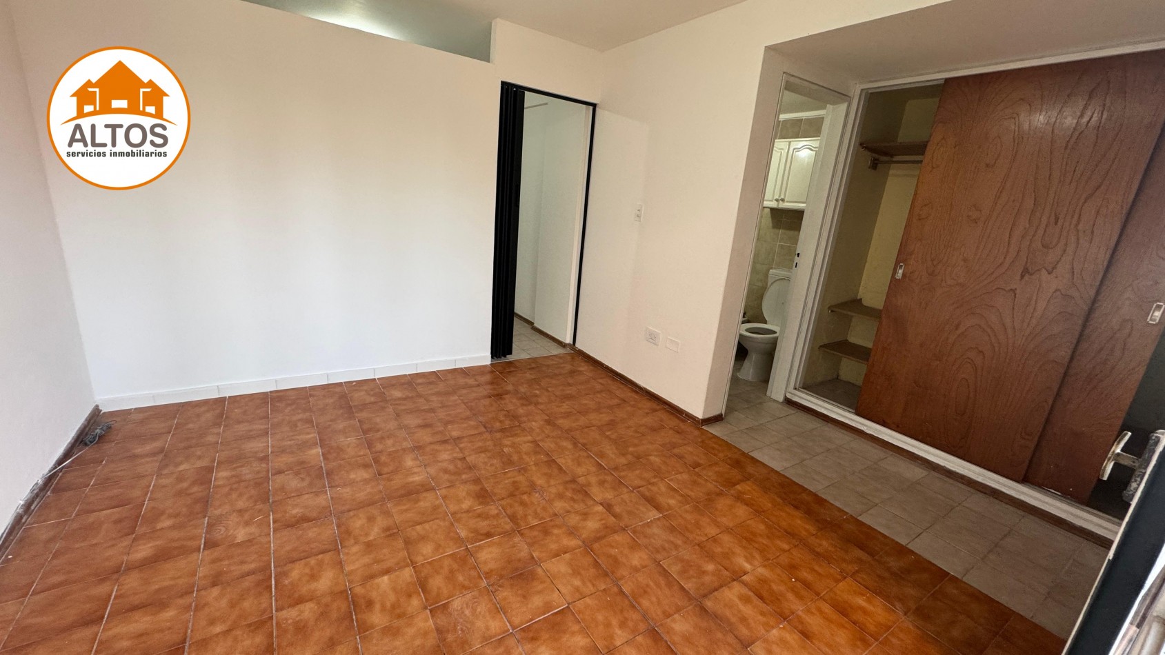 ALQUILO DPTO 1 DORM. BALCON. INTERNO. PISO 5. CASEROS 914 - BARRIO ALBERDI
