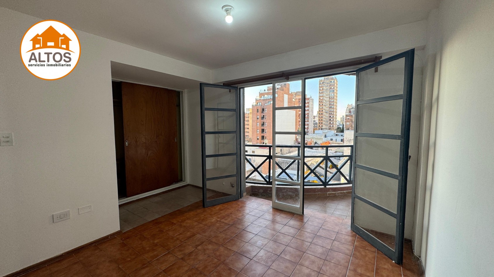 ALQUILO DPTO 1 DORM. BALCON. INTERNO. PISO 5. CASEROS 914 - BARRIO ALBERDI
