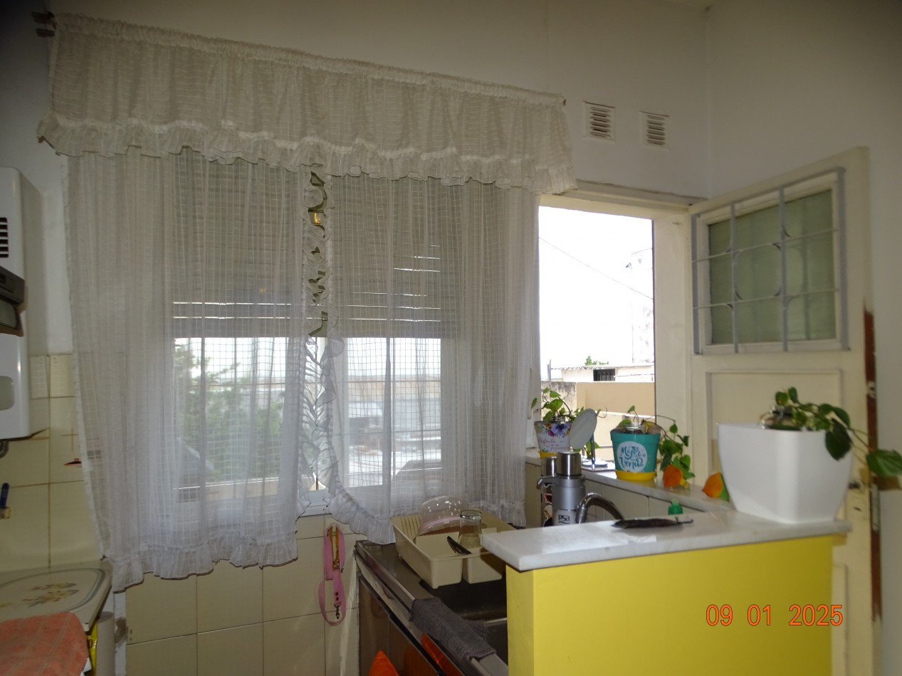 DEPARTAMENTO DOS DORMITORIOS. CERCA DEL CENTRO. AV SABATTINI AL 1500
