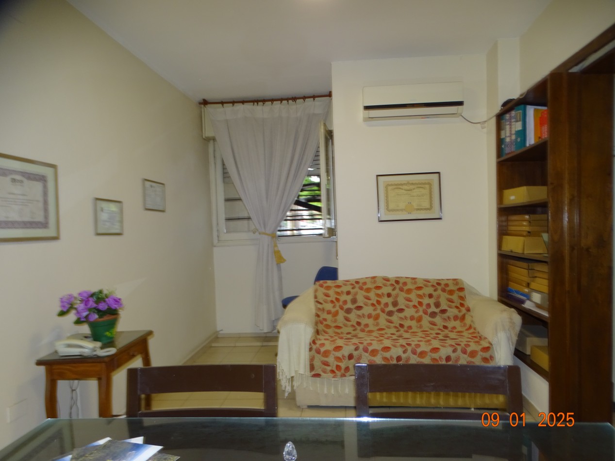 DEPARTAMENTO DOS DORMITORIOS. TERRAZA AMPLIA CON VISTA A LA CIUDAD. EXCELENTE UBICACION SOBRE AV SABATTINI AL 1500, CORDOBA