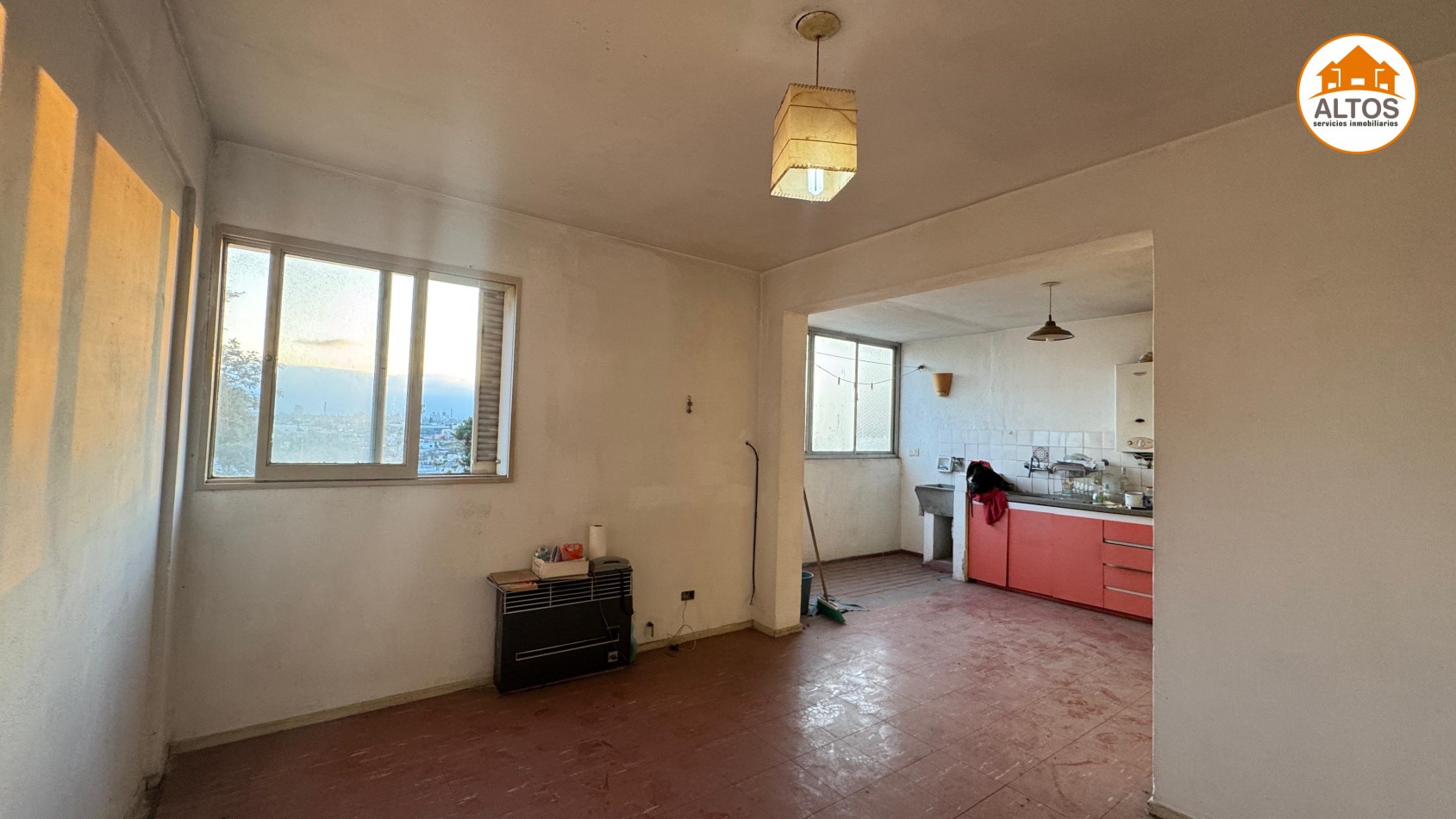DUPLEX 2 DORM. PISO 5. DESOCUPADO. ESCRITURA. COMPLEJO STABIO - SOBRE AV. SABATTINI AL 3.000