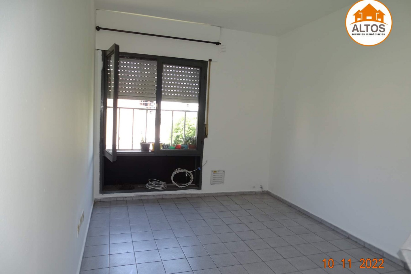 DPTO 1 DORM. FRENTE. PISO 5. DUARTE QUIROS AL 896. BARRIO ALBERDI. CORDOBA