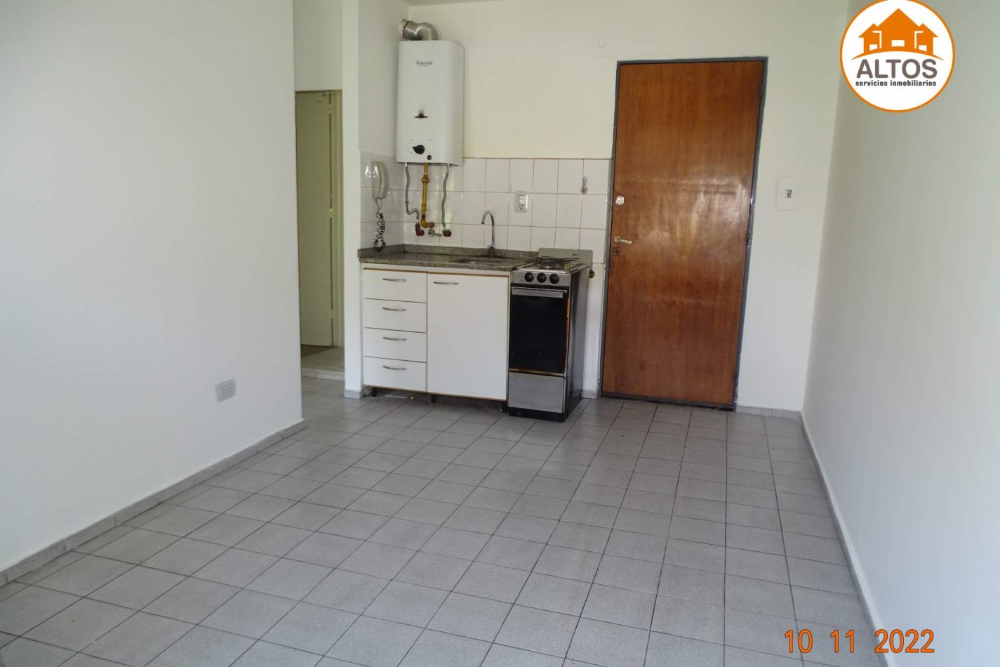 DPTO 1 DORM. FRENTE. PISO 5. DUARTE QUIROS AL 896. BARRIO ALBERDI. CORDOBA