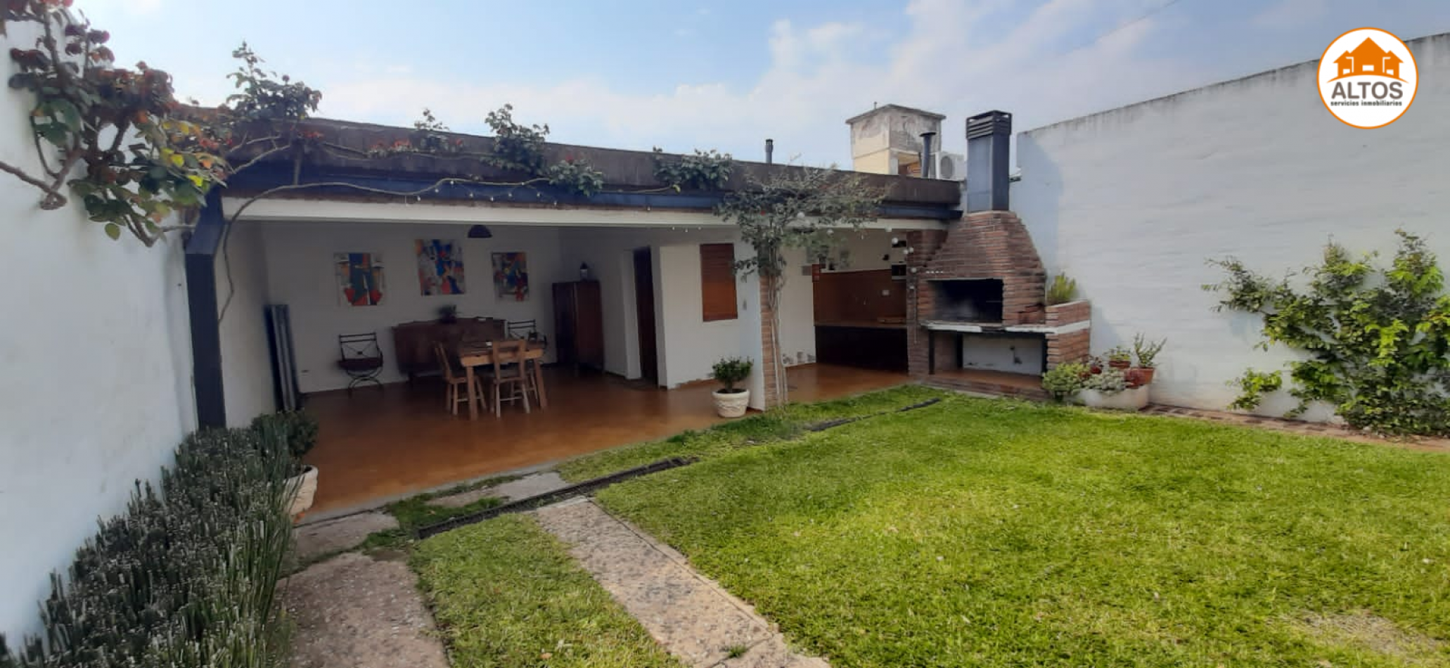 CASA 2 DORM. COCHERA. PATIO. SOBRE AV PATRIA AL 54. Bo ALTO GENERAL PAZ. CORDOBA. ESCRITURA