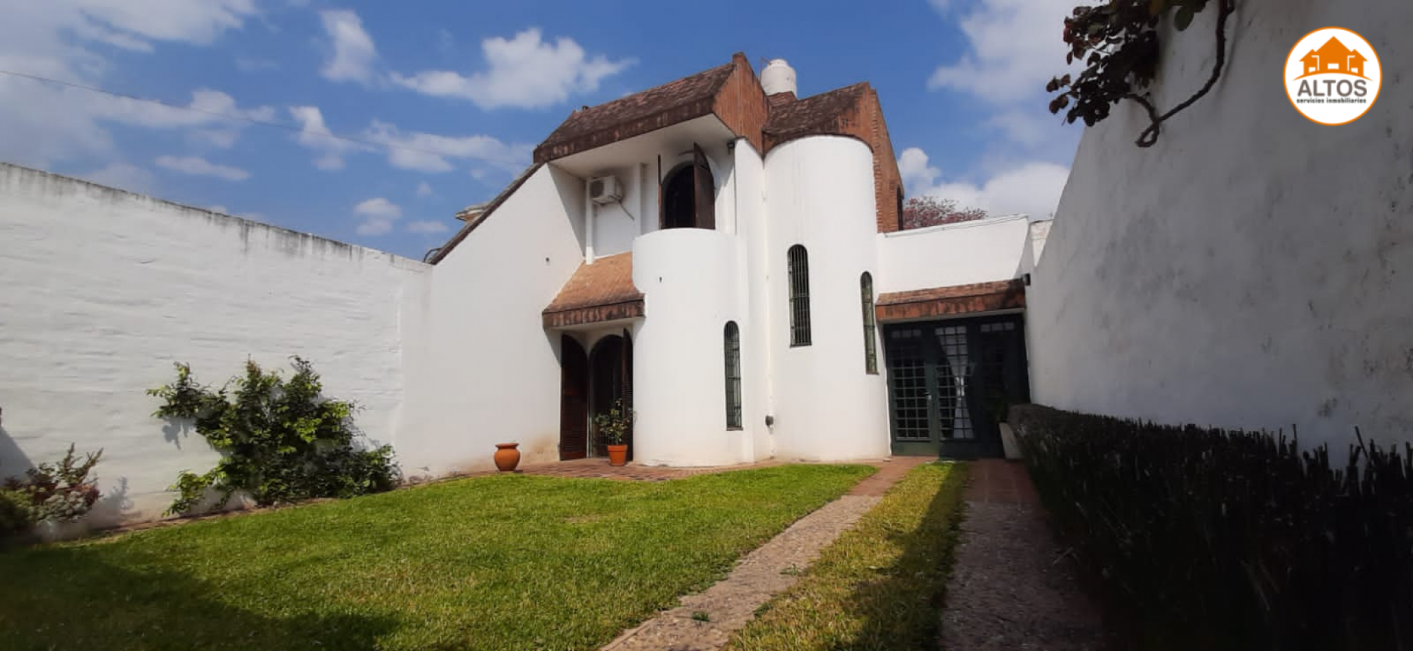 CASA 2 DORM. COCHERA. PATIO. SOBRE AV PATRIA AL 54. Bo ALTO GENERAL PAZ. CORDOBA. ESCRITURA