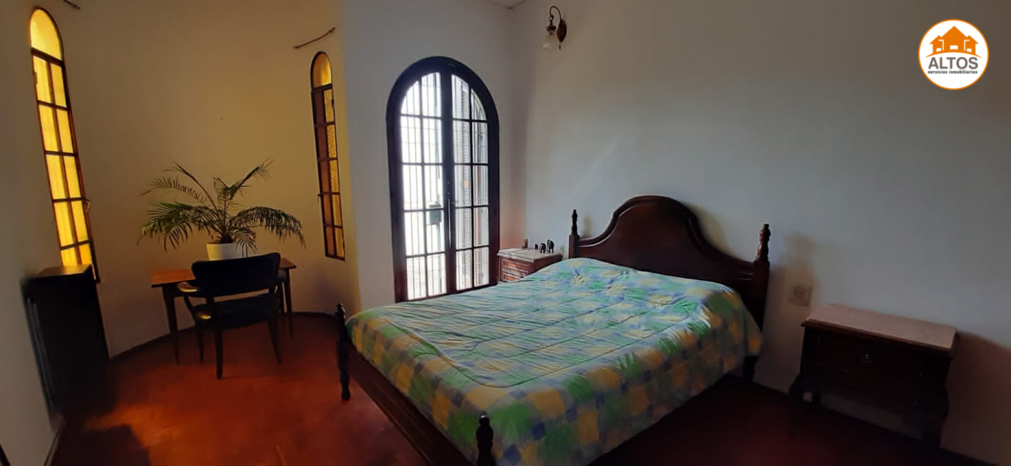 CASA 2 DORM. COCHERA. PATIO. SOBRE AV PATRIA AL 54. Bo ALTO GENERAL PAZ. CORDOBA. ESCRITURA
