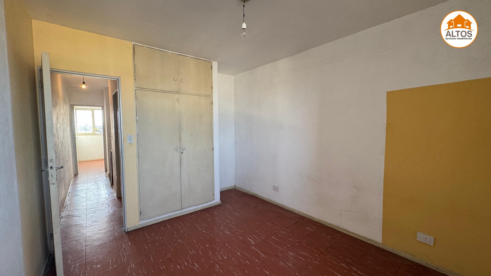 DUPLEX 2 DORM. PISO 5. DESOCUPADO. ESCRITURA. COMPLEJO STABIO - SOBRE AV. SABATTINI AL 3.000
