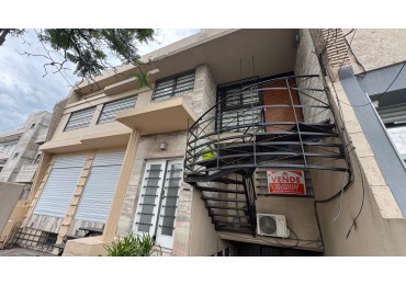 DEPARTAMENTO DOS DORMITORIOS. CERCA DEL CENTRO. AV SABATTINI AL 1500